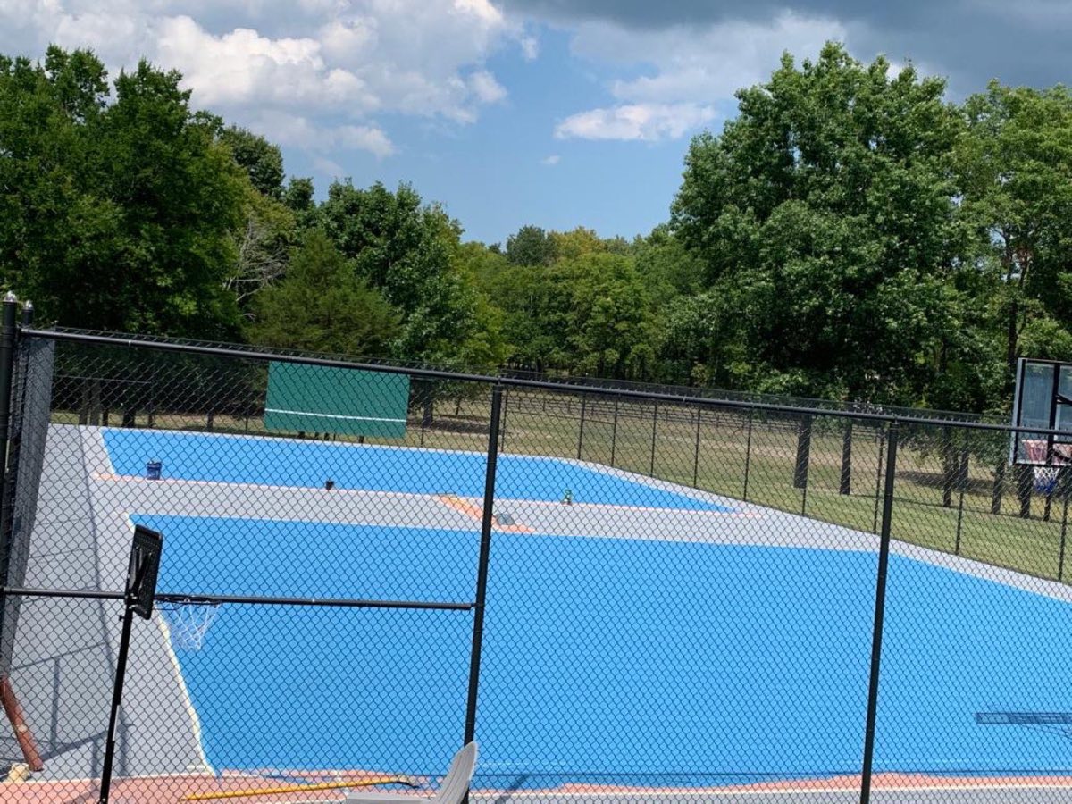 Court surfaced in bright blue during color selection stage